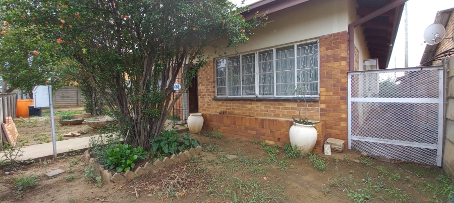2 Bedroom Property for Sale in Collerville North West